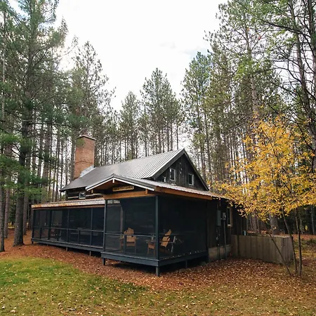 Nature Lovers Paradise Uncle Toms 3Bdr Cabin 5644
